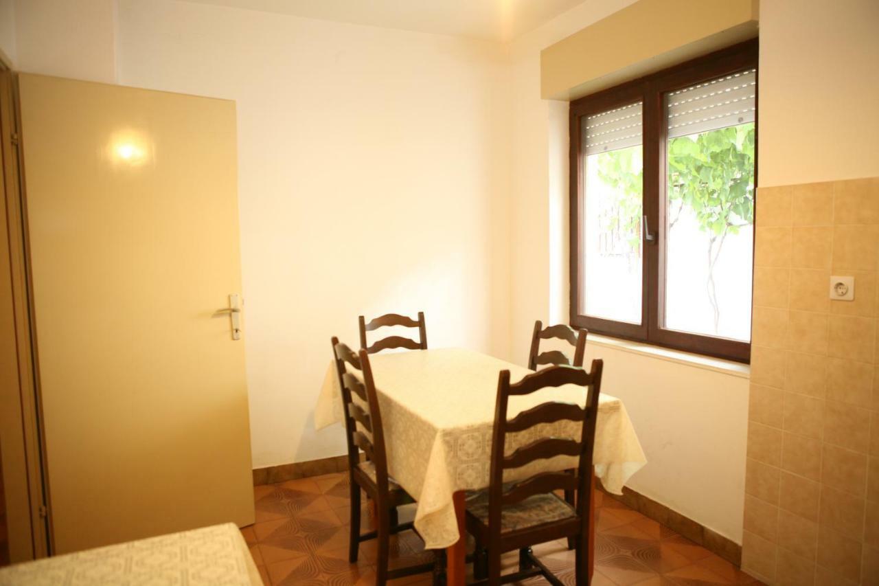 Rooms And Apartments Kurtovic Seget Donji Ngoại thất bức ảnh