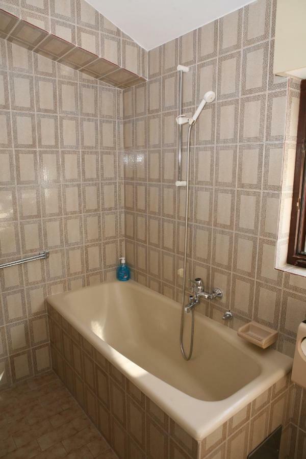 Rooms And Apartments Kurtovic Seget Donji Ngoại thất bức ảnh